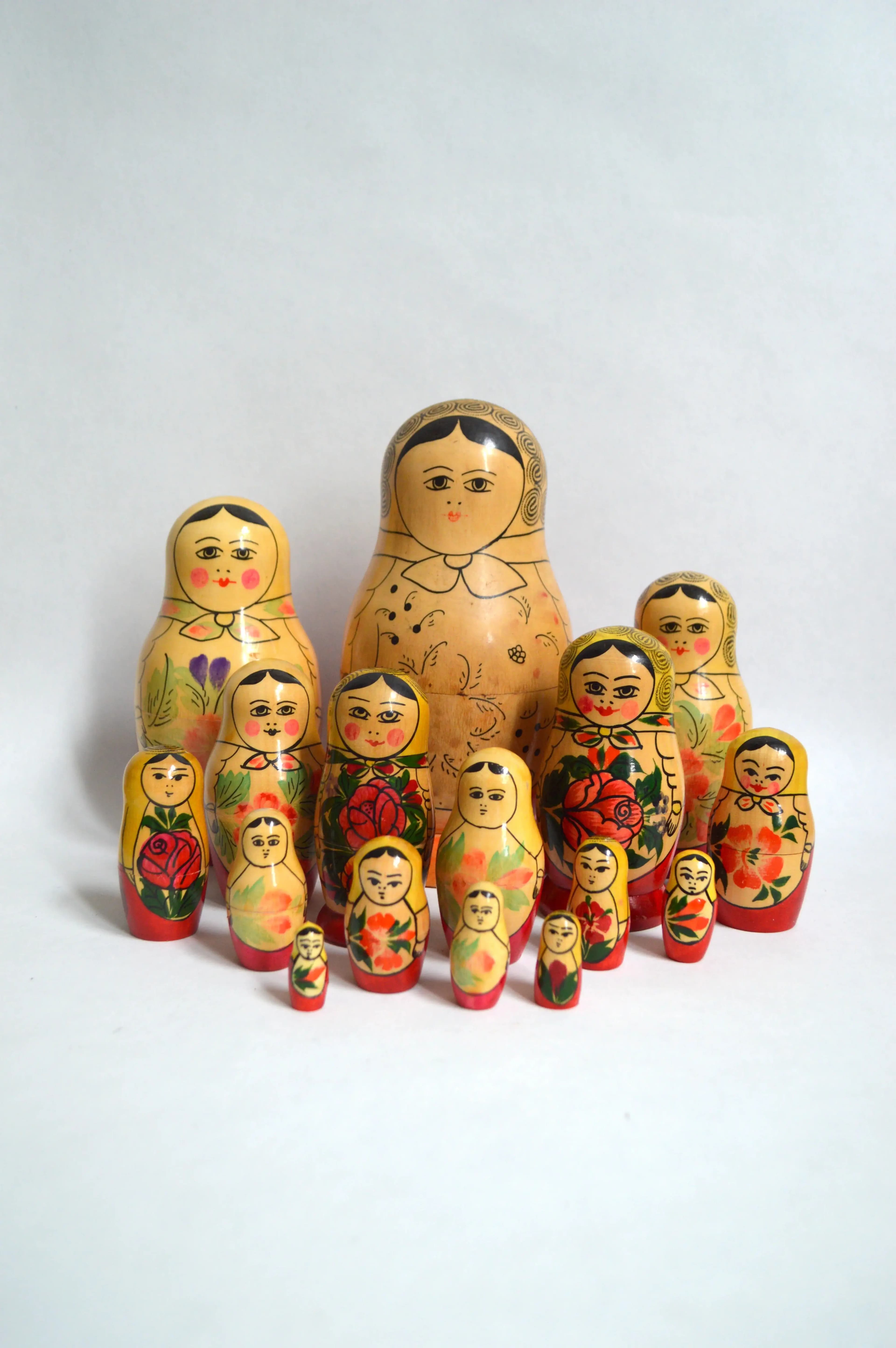 Nesting Doll Set